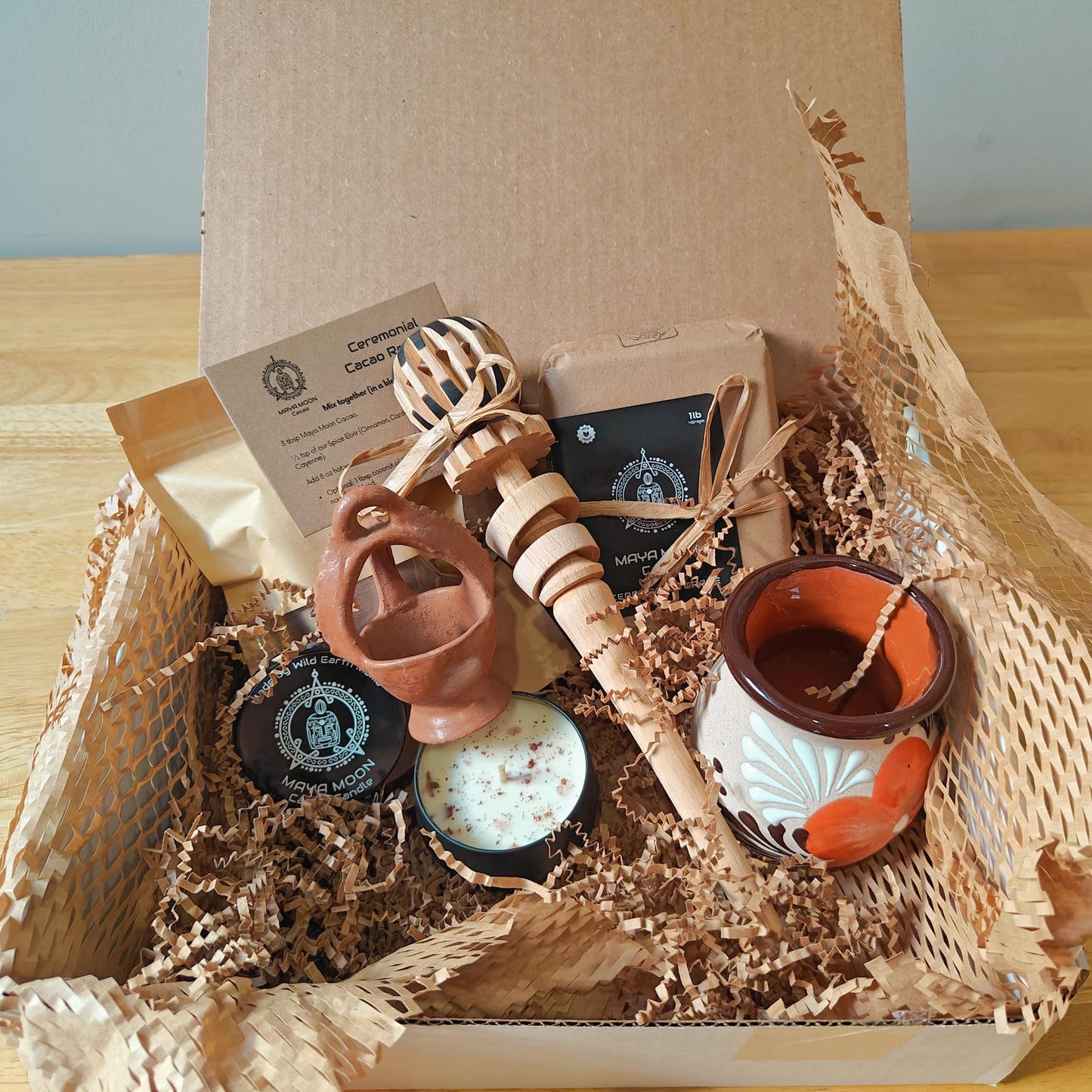Sacred Heart Gift Box – Ceremonial Cacao, Candle, Rax Pom & Maya Ritual Tools (Limited Edition)