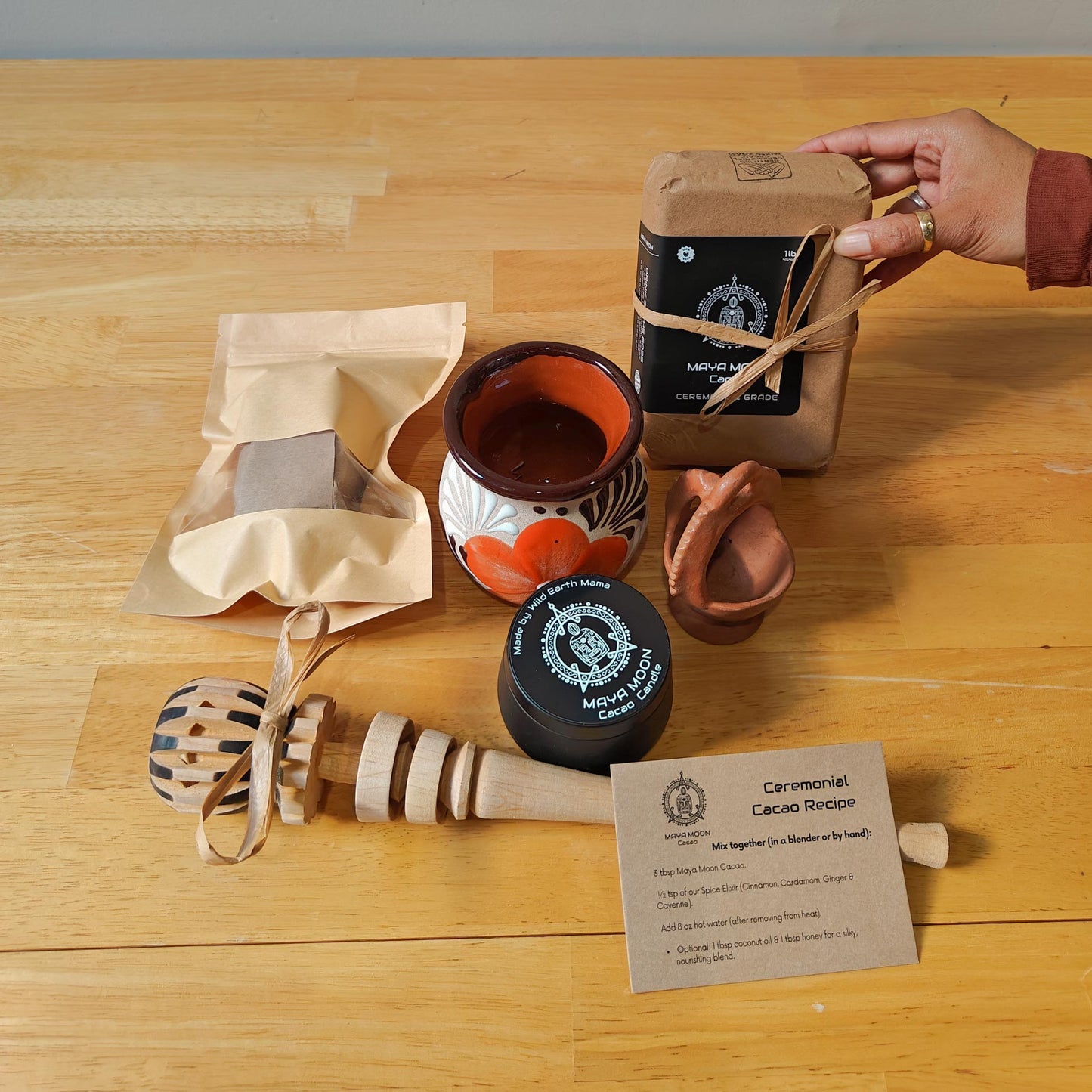 Sacred Heart Gift Box – Ceremonial Cacao, Candle, Rax Pom & Maya Ritual Tools (Limited Edition)